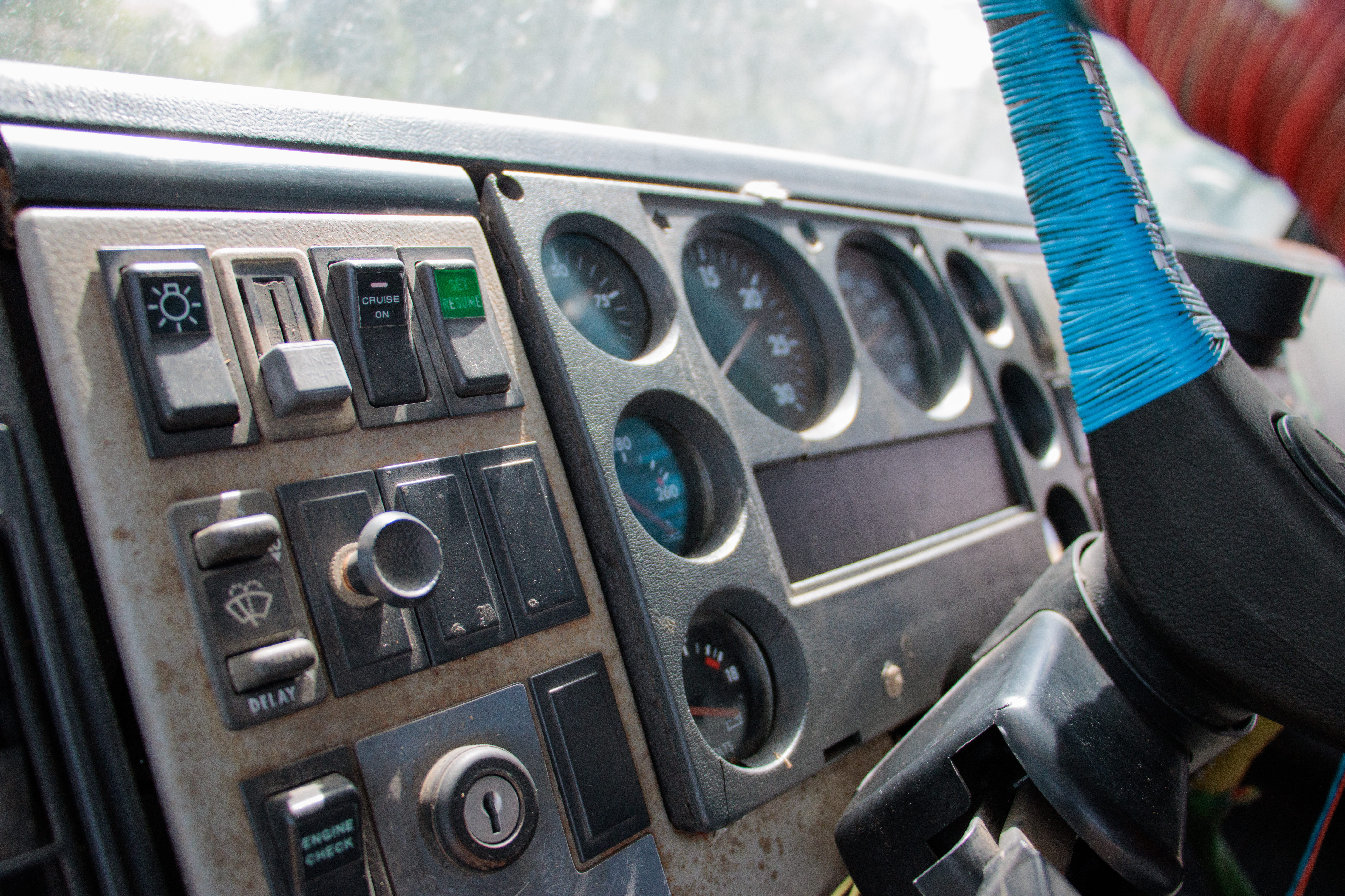 03. CAMIÓN FREIGHTLINER